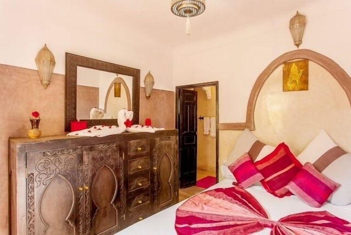 Imagen de la habitación del Riad Dar Kamar Zamane - Adults Only. Foto 12