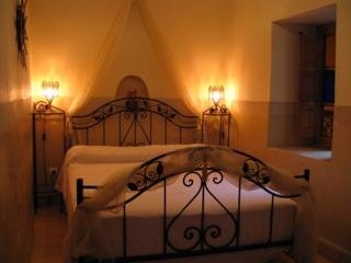 Imagen de la habitación del Riad Dar Latifa. Foto 7