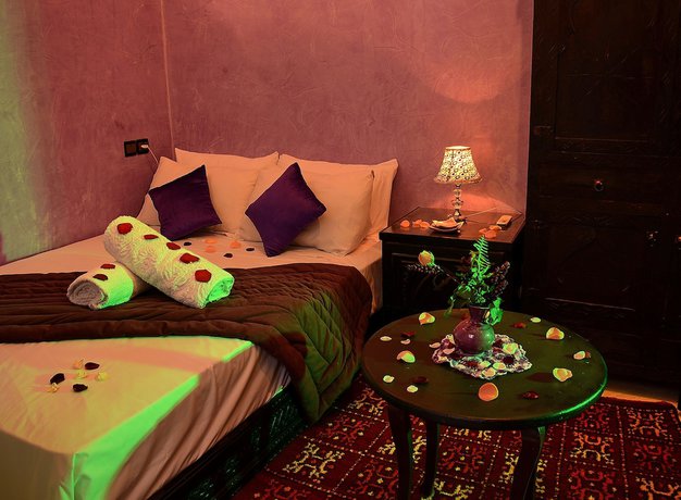 Imagen de la habitación del Riad Dar Leuleu. Foto 5