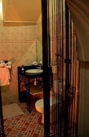 Imagen de los interiores del Riad Dar Leuleu. Foto 15