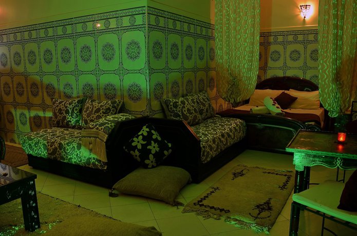 Imagen de la habitación del Riad Dar Leuleu. Foto 7