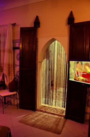 Imagen de la habitación del Riad Dar Leuleu. Foto 8
