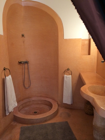 Imagen de la habitación del Riad Dar Nabila. Foto 13