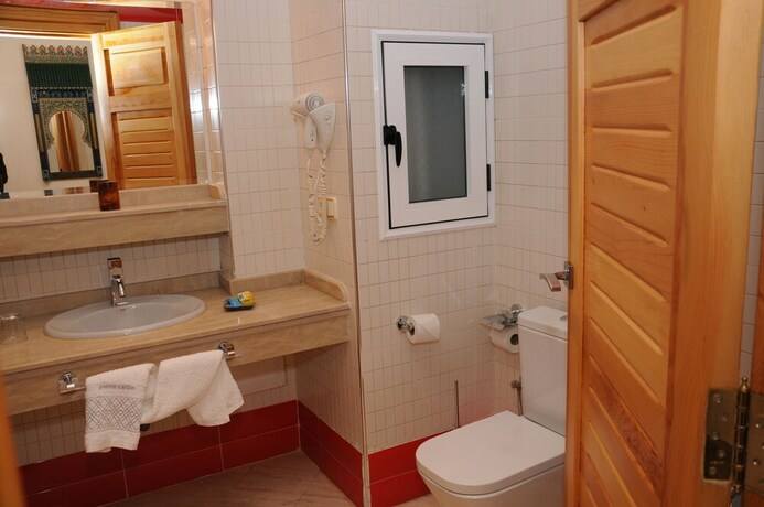 Imagen de la habitación del Riad Dar Nador. Foto 18