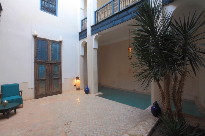 Imagen de la piscina del Riad Dar Sara. Foto 16