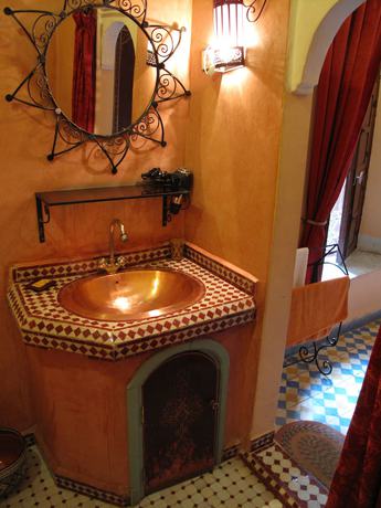 Imagen de la habitación del Riad Dar Tamlil. Foto 12