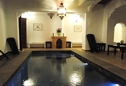 Imagen de la piscina del Riad Dar Tayib. Foto 10