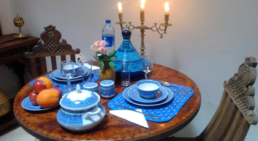 Imagen del bar/restaurante del Riad Dar Zayna. Foto 2