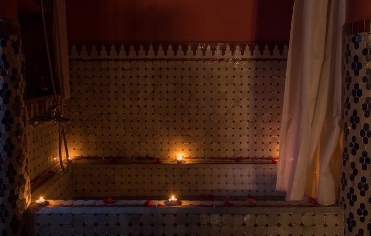 Imagen de la habitación del Riad El Bacha. Foto 11