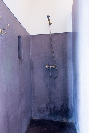 Imagen de la habitación del Riad El Gnaouia. Foto 17