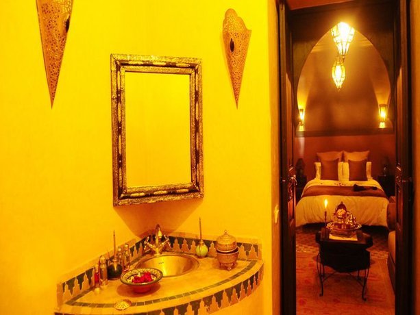 Imagen de la habitación del Riad El Guilhem. Foto 6