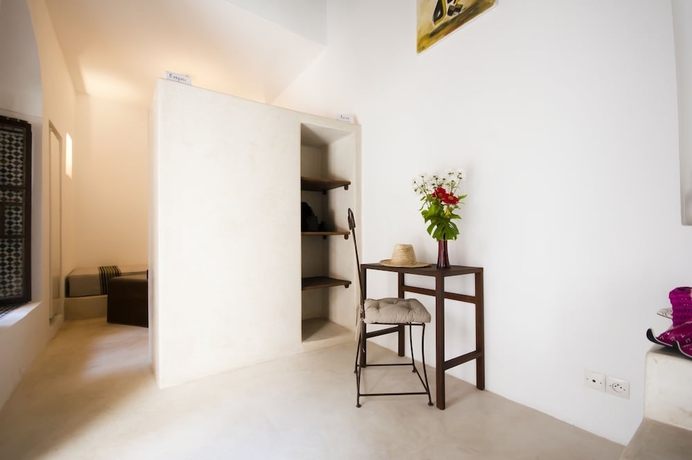 Imagen de la habitación del Riad El Maâti. Foto 18