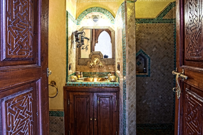 Imagen de la habitación del Riad El Wiam. Foto 17