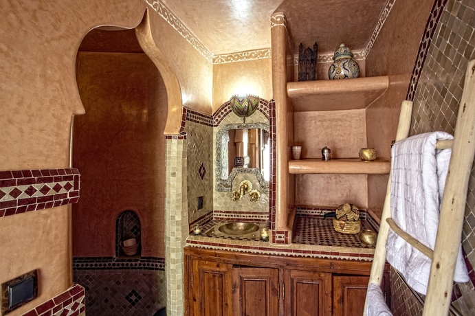Imagen de la habitación del Riad El Wiam. Foto 19
