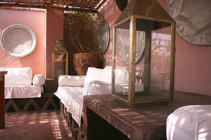 Imagen del bar/restaurante del Riad El Youssoufi. Foto 3