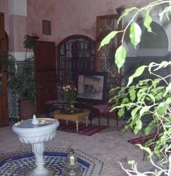 Imagen de los interiores del Riad Essaoussan. Foto 10