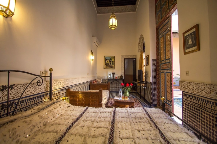 Imagen de la habitación del Riad Fes Baraka. Foto 17