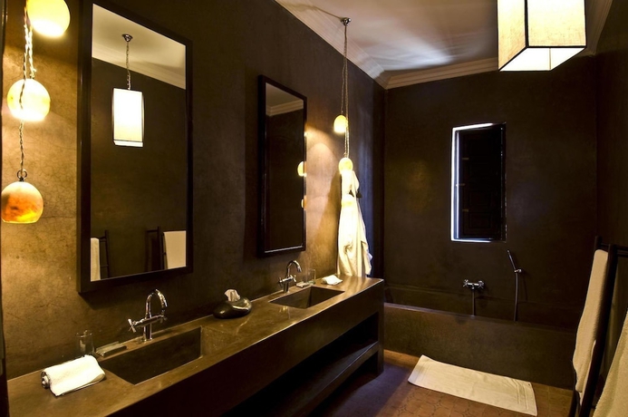 Imagen de la habitación del Riad First, Marrakech. Foto 17