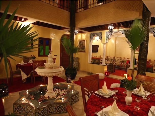 Imagen del bar/restaurante del Riad Hamdane y Spa. Foto 3