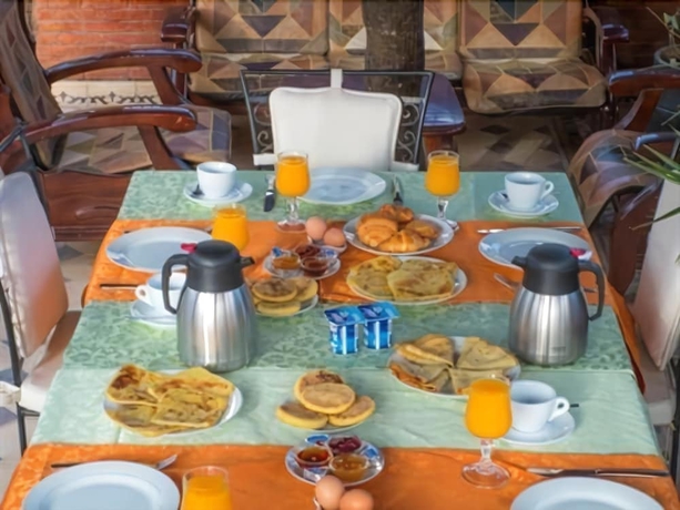 Imagen del bar/restaurante del Riad Hamdane y Spa. Foto 5