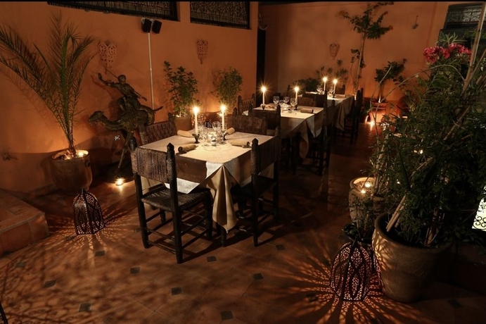 Imagen del bar/restaurante del Riad Haraka. Foto 4