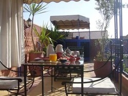 Imagen de los exteriores del Riad Harmonie Kennaria. Foto 3