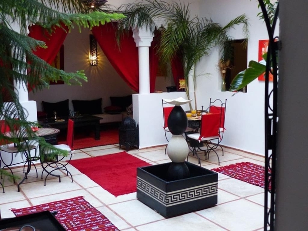 Imagen de los interiores del Riad Hcekarram. Foto 19