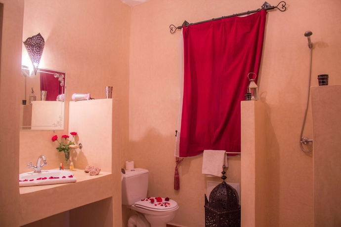 Imagen de la habitación del Riad Hcekarram. Foto 17