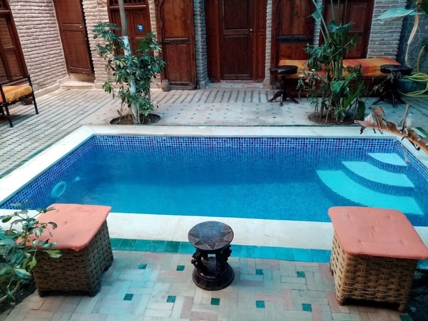 Imagen de la piscina del Riad Hidden, Marrakech. Foto 19