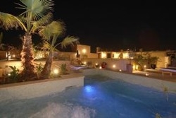 Imagen de la piscina del Riad Hizad. Foto 13