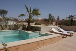 Imagen de la piscina del Riad Hizad. Foto 14