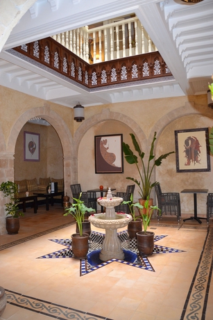 Imagen de los interiores del Riad Hotel Benatar. Foto 17