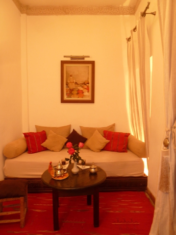 Imagen de la habitación del Riad Hotel Carina. Foto 3