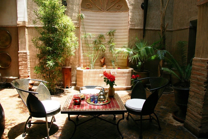 Imagen de los interiores del Riad Hotel Carina. Foto 14