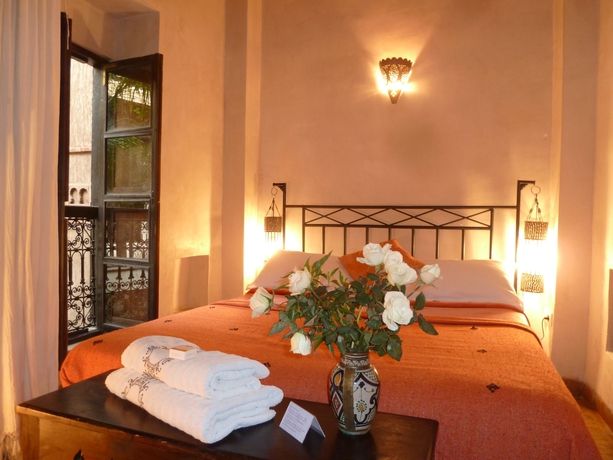 Imagen de la habitación del Riad Hotel Carina. Foto 12