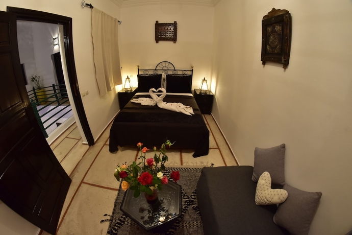 Imagen de la habitación del Riad Iklil. Foto 14
