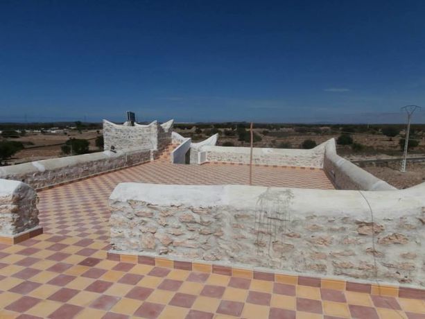 Imagen de la piscina del Riad Itri. Foto 15