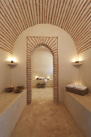 Imagen de la piscina del Riad Jnane Allia. Foto 9