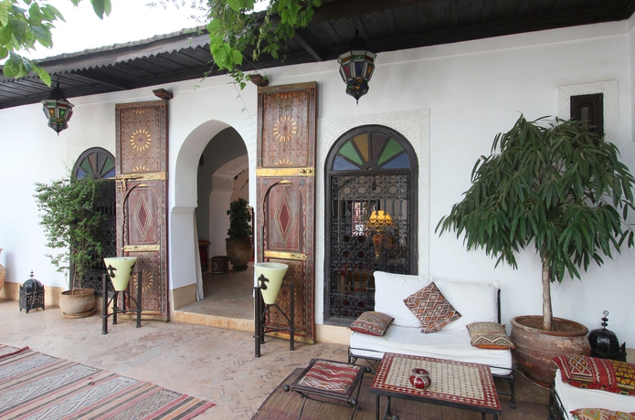 Imagen de los exteriores del Riad Karmela. Foto 13