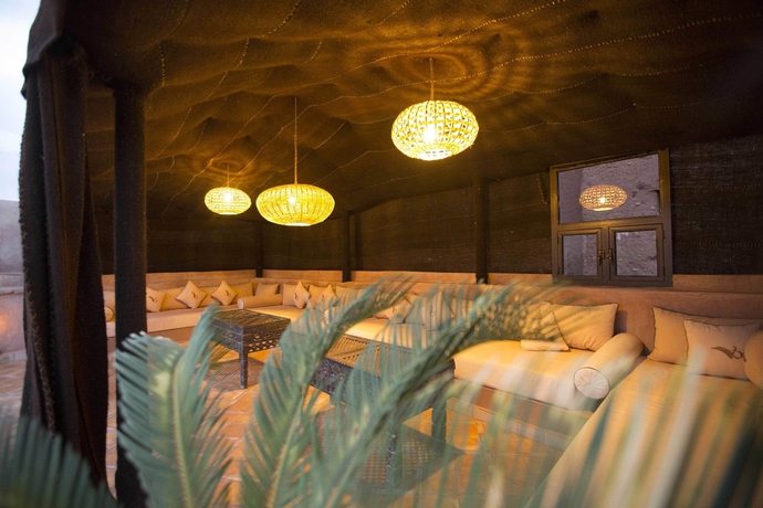 Imagen de los interiores del Riad Ksar Ighnda. Foto 17