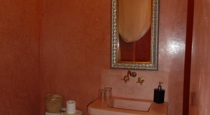 Imagen general del Riad LE NID DE LA COLOMBE. Foto 11