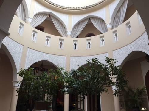 Imagen general del Riad La Claire Fontaine. Foto 1