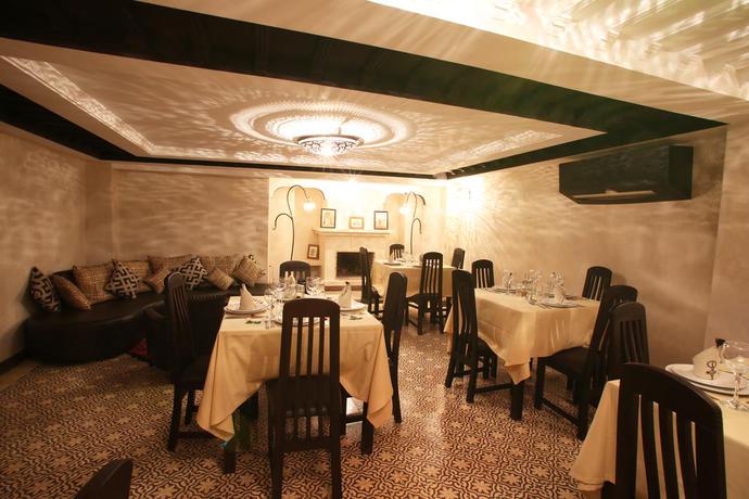 Imagen del bar/restaurante del Riad La Croix Berbère Luxe. Foto 3