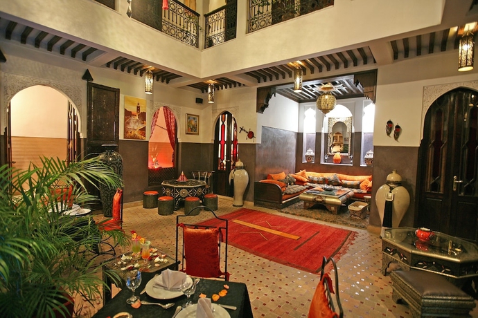 Imagen de los interiores del Riad La Porte Rouge By La Siredrah. Foto 18