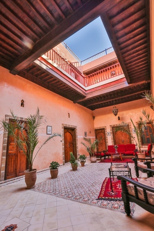 Imagen de los exteriores del Riad L'authentique. Foto 11