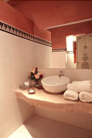Imagen de la habitación del Riad Le Marocain. Foto 11
