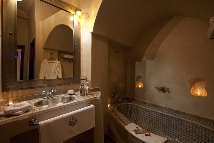 Imagen de la habitación del Riad Les Bougainvilliers. Foto 5