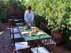 Imagen del bar/restaurante del Riad Les Nuits De Marrakech. Foto 1