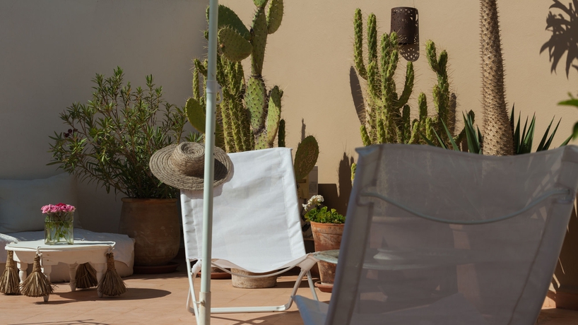 Imagen de los exteriores del Riad Les Orangers D'Alilia. Foto 9