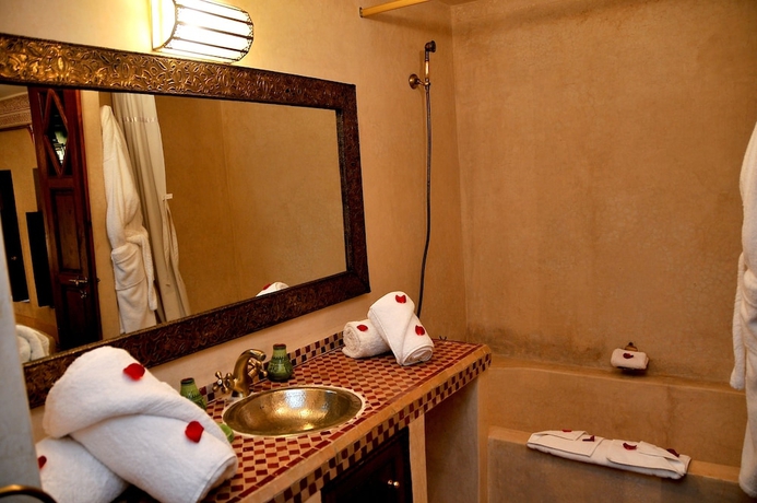 Imagen de la habitación del Riad Lila. Foto 13